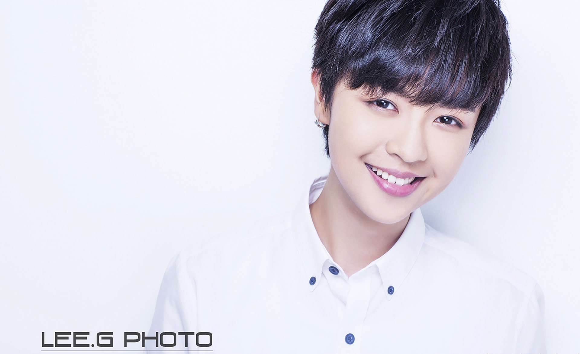 http://www.119127.cn/pics/star/pic/1a2bbaaaf5aeb3e20cd618de1aa89eb8.jpg
