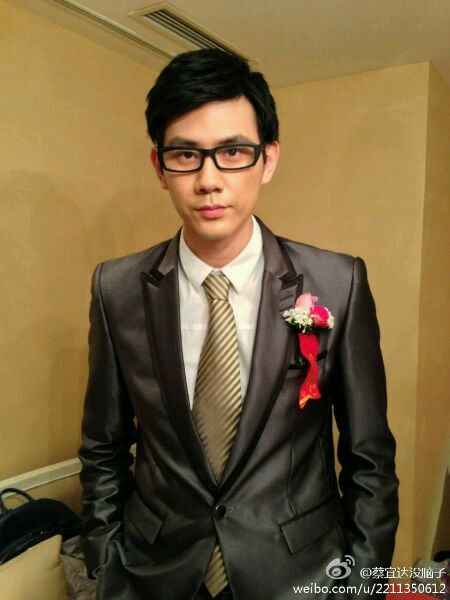 http://www.119127.cn/pics/star/pic/1b9e/12248478e22668ab59cc1eaca4b6.jpg