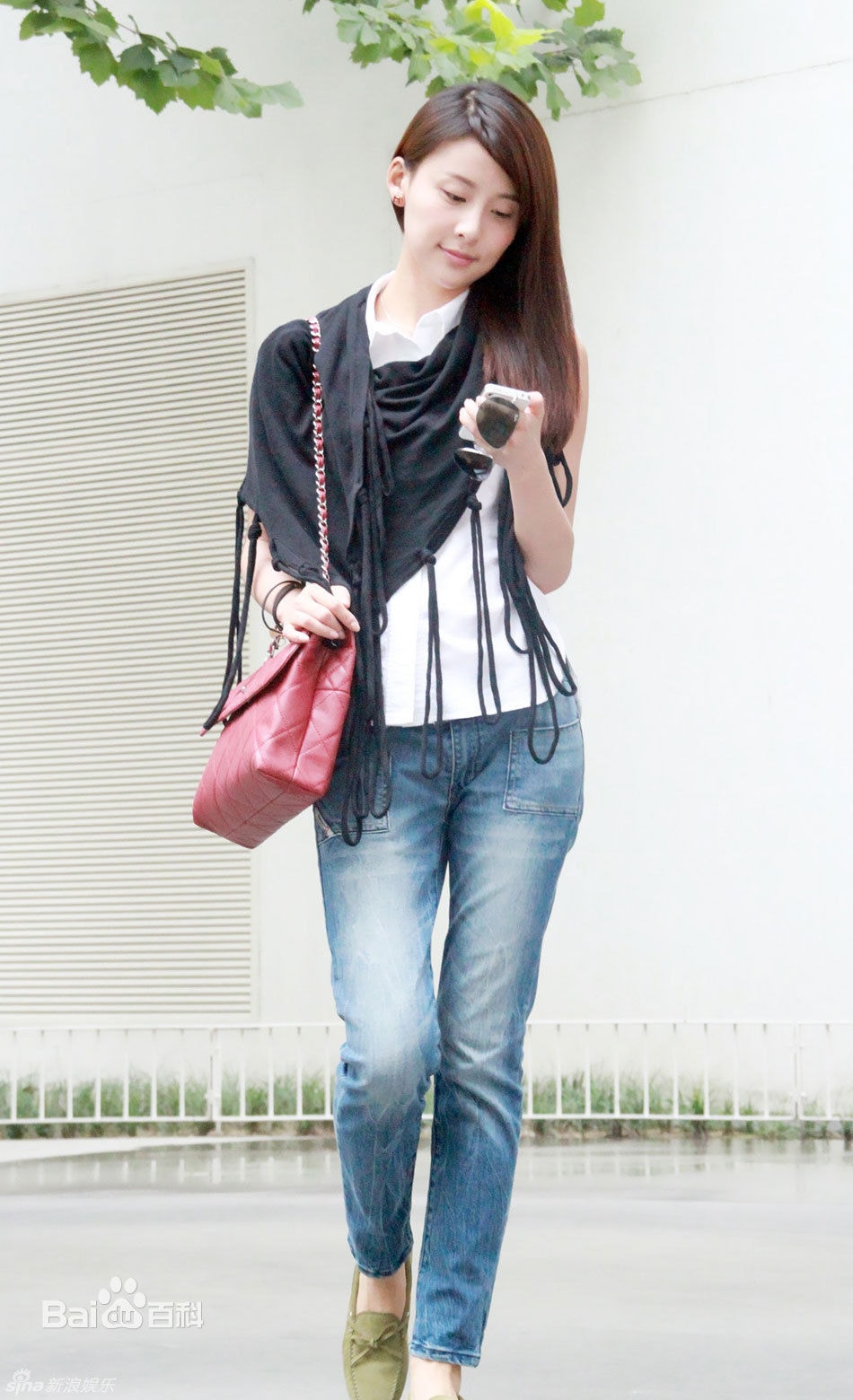 http://www.119127.cn/pics/star/pic/1ca39a4931b365b7794ee21c871ffe7d.jpg