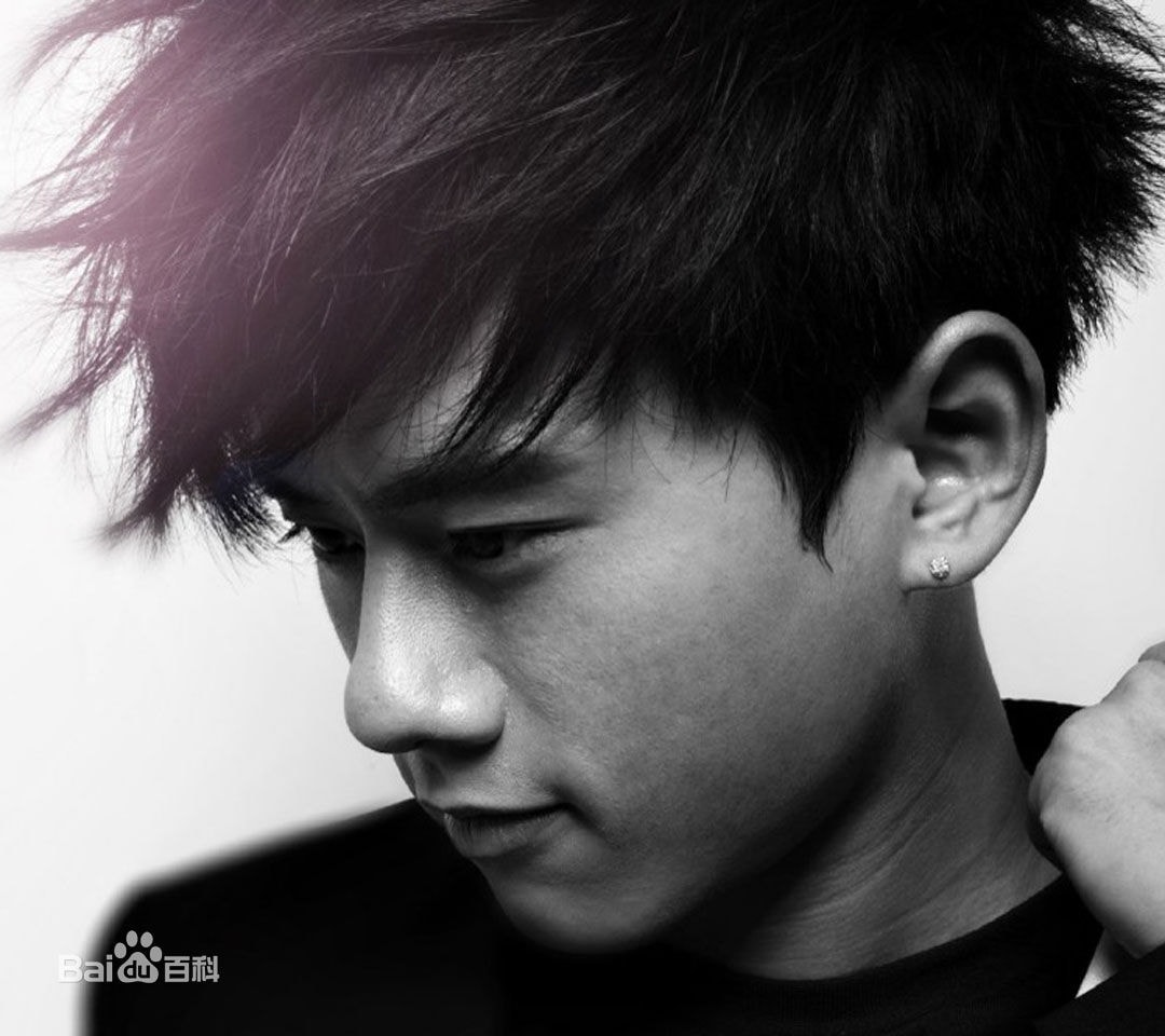 http://www.119127.cn/pics/star/pic/1cd36c8d860cf9cd1123efb98fc8b02a.jpg