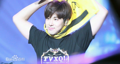 http://www.119127.cn/pics/star/pic/1cdc2f0e3fb7357d1dbe5d8e6c8ab5fc.jpg