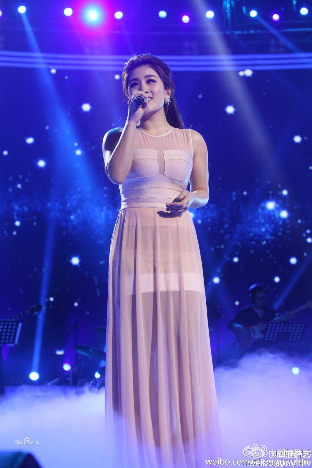 http://www.119127.cn/pics/star/pic/1d5b87068d823e0cfa10701403c9a885.jpg