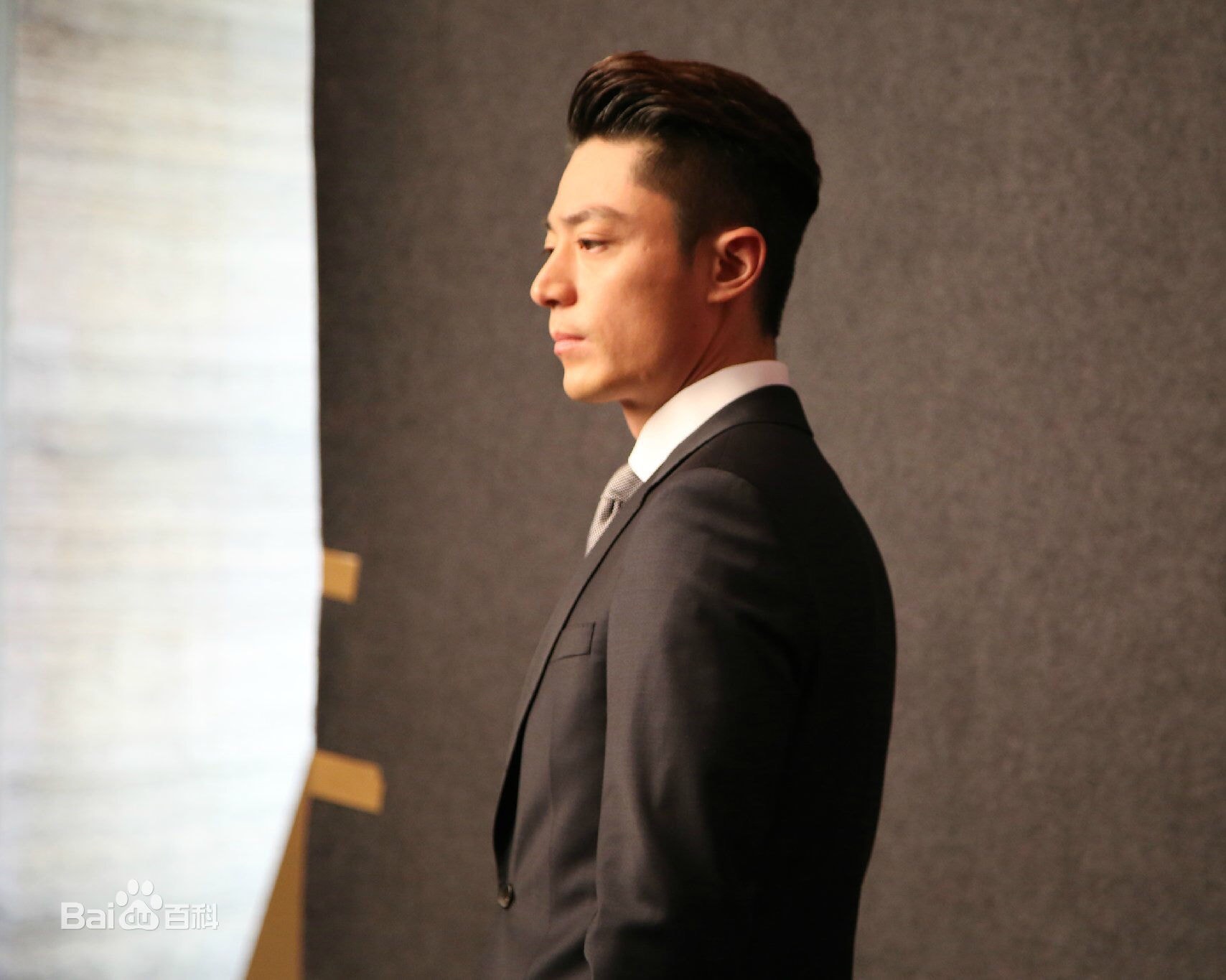 http://www.119127.cn/pics/star/pic/1dcbafbfb9f309eec8305d36d84804cf.jpg