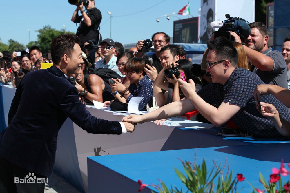 http://www.119127.cn/pics/star/pic/1deb5a7e6910fd938f9e68c6d5f54ddc.jpg