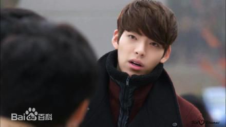 http://www.119127.cn/pics/star/pic/1e6b9c333a7a597a3b0eca1cf460d669.jpg