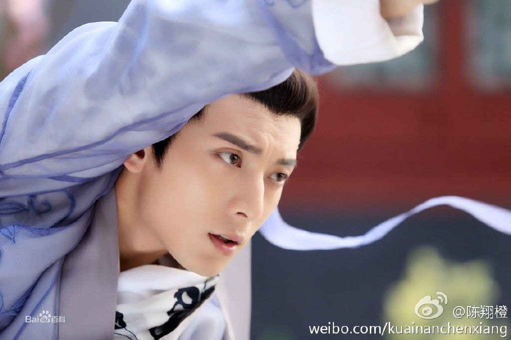 http://www.119127.cn/pics/star/pic/1e80e996624de1d7f86d619e9edd7278.jpg