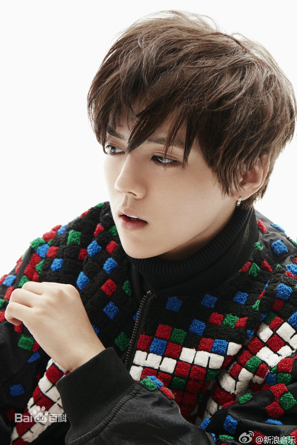 http://www.119127.cn/pics/star/pic/1eda4d1ea958abe28b54b9e2e67fe50a.jpg