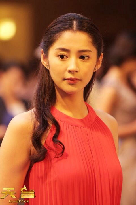 http://www.119127.cn/pics/star/pic/1f0efdae1335cda0814cd76153246cee.jpg