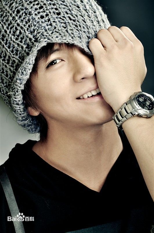 http://www.119127.cn/pics/star/pic/1f85cc5330a12c608eb7a830504f0cc8.jpg