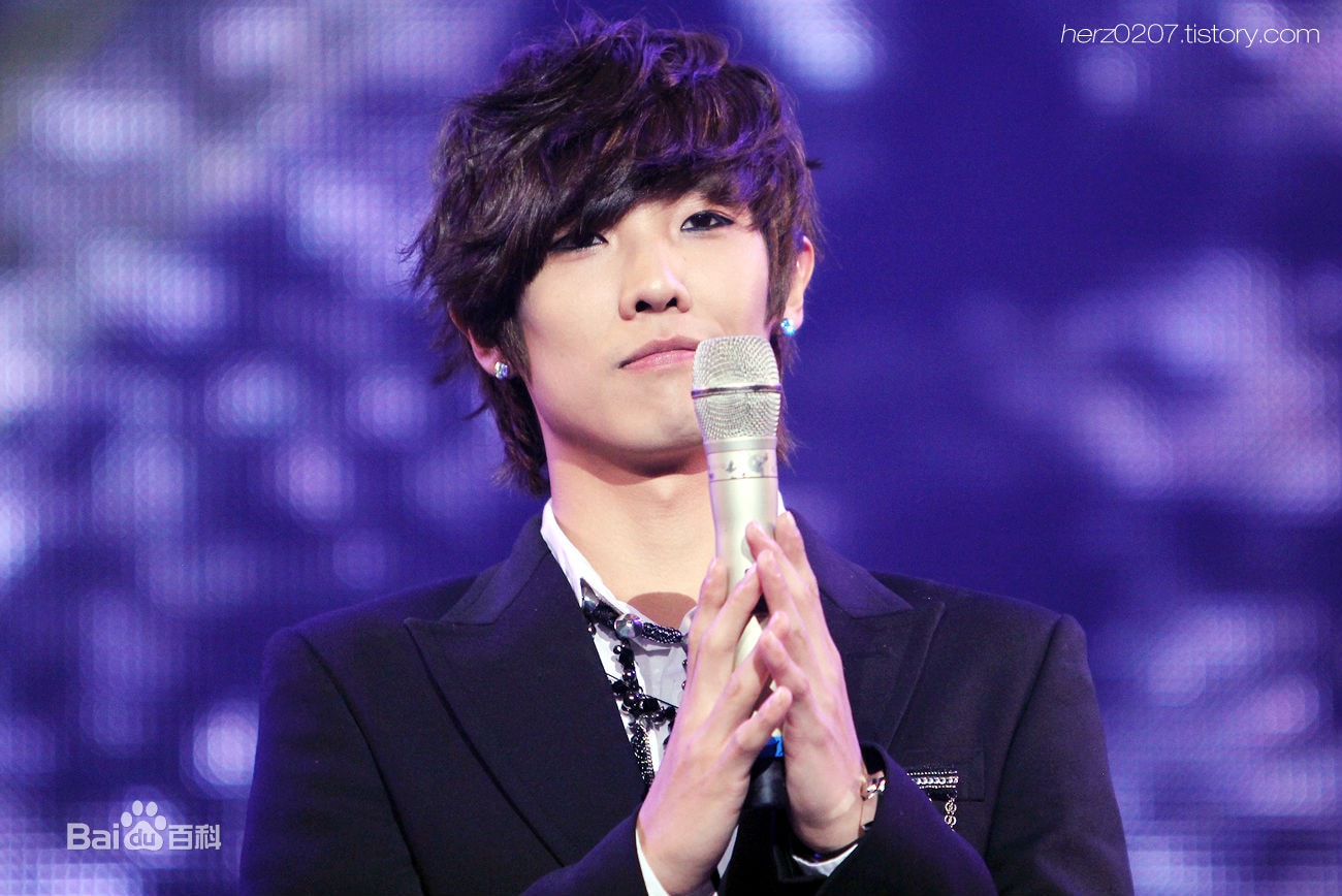 http://www.119127.cn/pics/star/pic/1faa95cdd49eb6c7da0f312d1b4f1bca.jpg