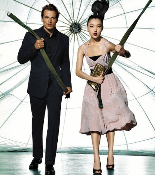 http://www.119127.cn/pics/star/pic/21bc95ef6ba0d16d0bde5fef938d1ac3.jpg