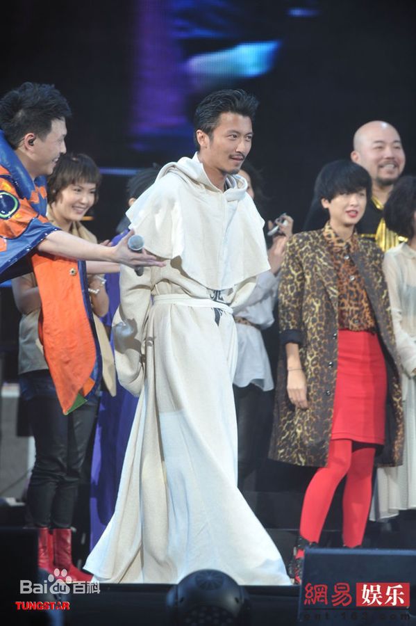 http://www.119127.cn/pics/star/pic/22c24b54f1ac2f2ac067060931f904a7.jpg