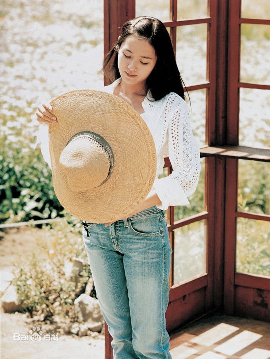 http://www.119127.cn/pics/star/pic/22ec0e78f4ab9f5055e152e8e4820158.jpg