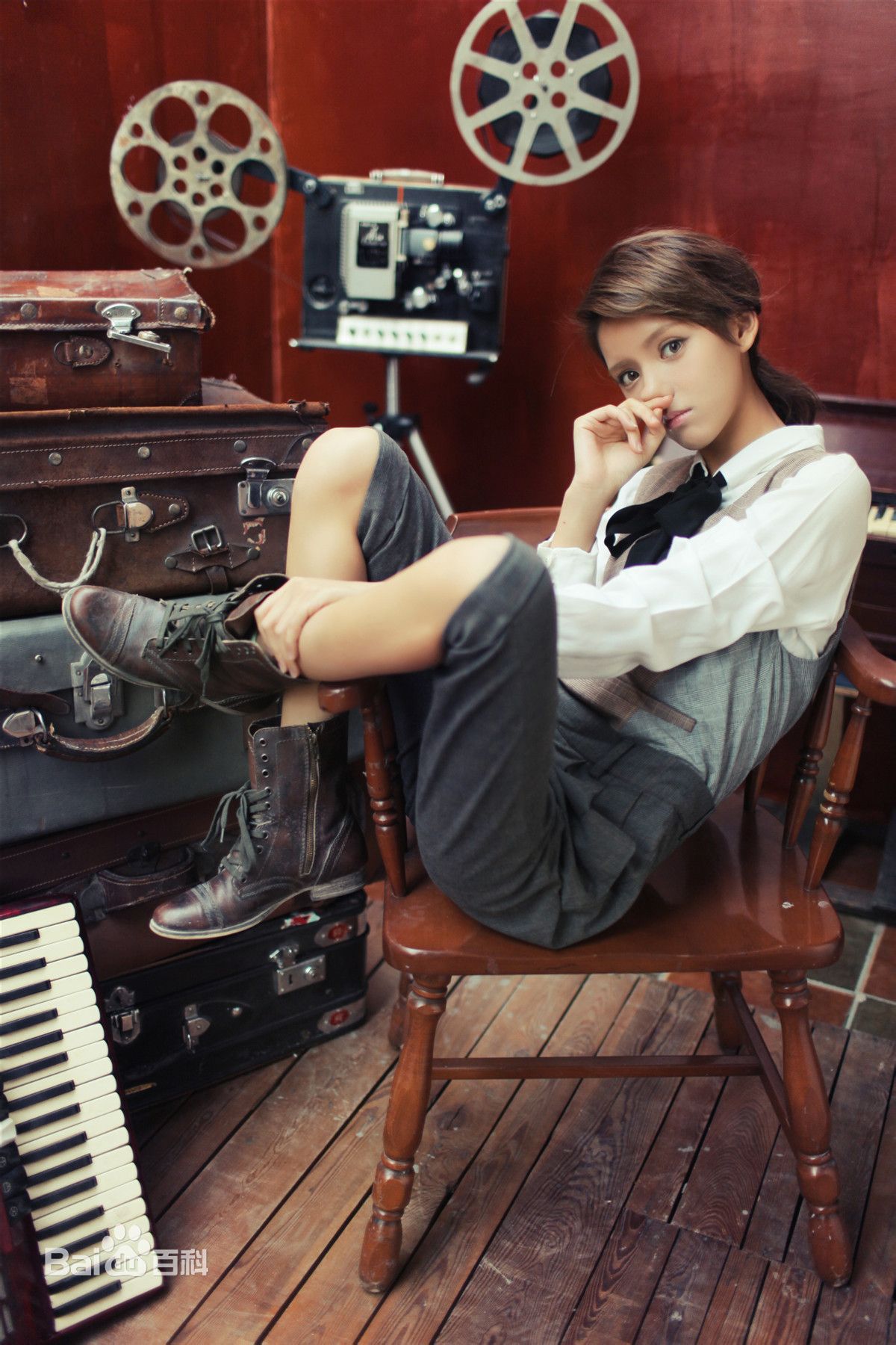 http://www.119127.cn/pics/star/pic/232b24174aaefc377628e6964ca419cd.jpg