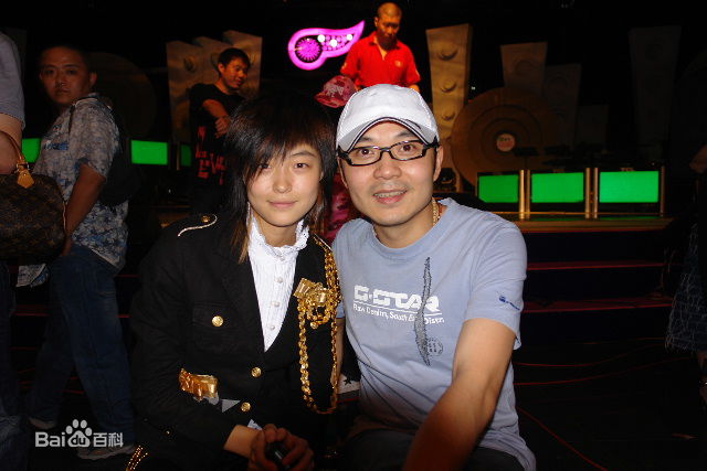 http://www.119127.cn/pics/star/pic/24b30c3d85cb1d2458d748cc58dcff26.jpg