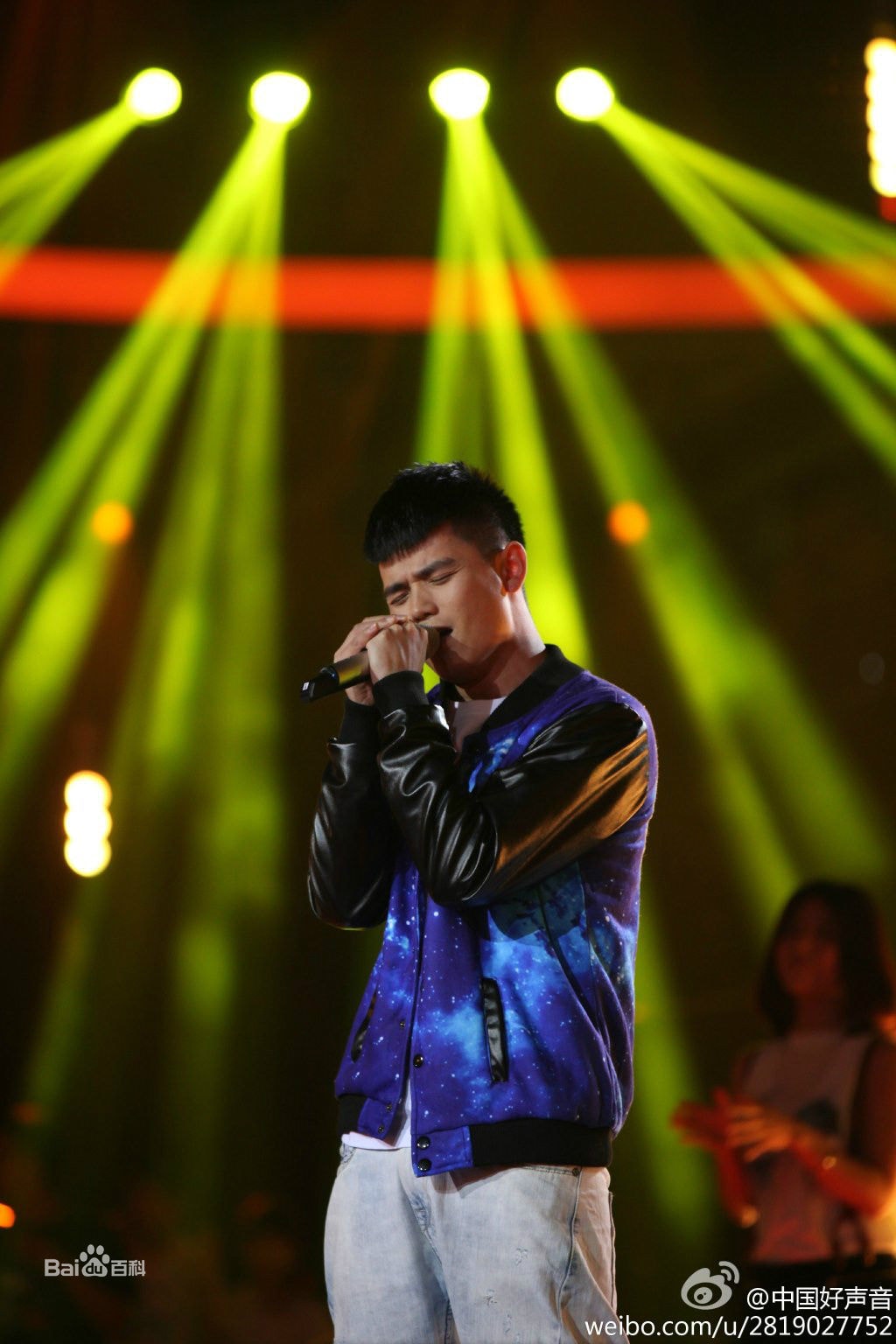 http://www.119127.cn/pics/star/pic/24d8156e39af70082fadda2e9d46a5bc.jpg