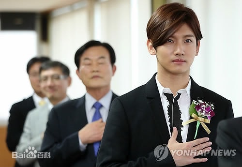 http://www.119127.cn/pics/star/pic/25e91b4658af25736e9dd28bf27b373b.jpg