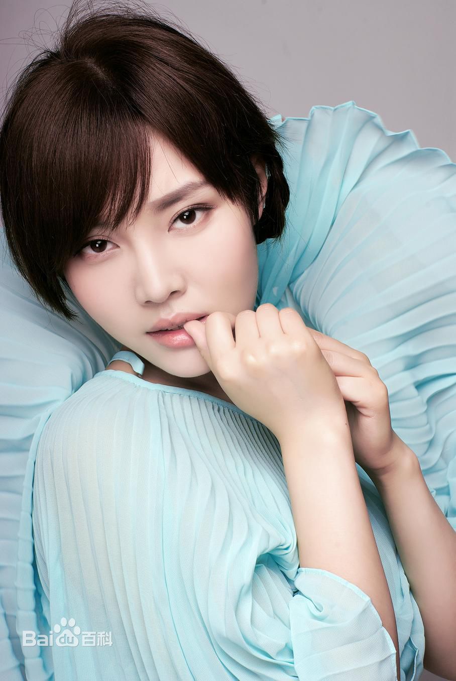 http://www.119127.cn/pics/star/pic/26576cb6a95ba3eb1bfcd67ba033c5c8.jpg