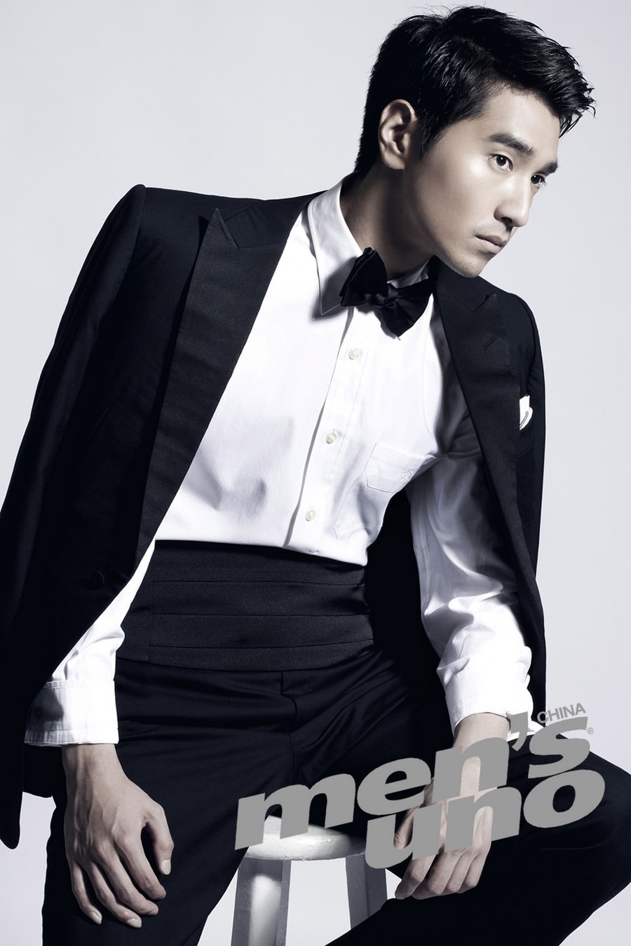 http://www.119127.cn/pics/star/pic/27882709bdac5e8d41af61a9f8411549.jpg
