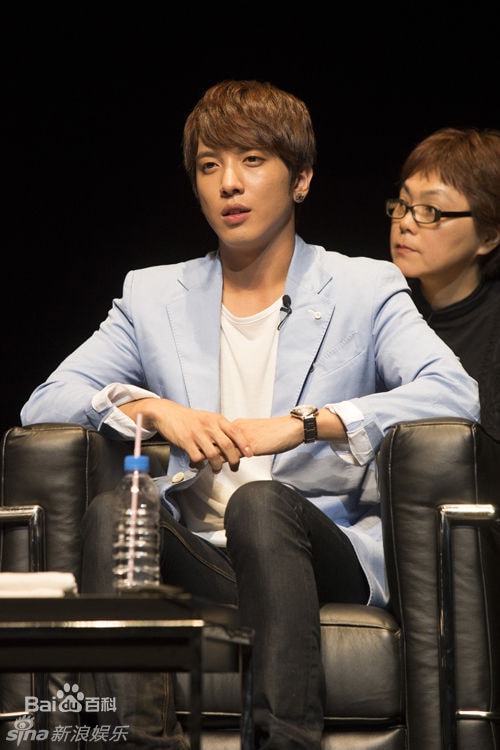 http://www.119127.cn/pics/star/pic/2796bdc0ddeebb84c3d525d073152540.jpg