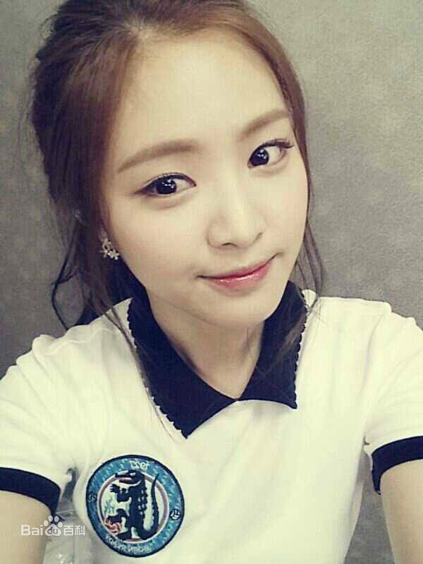 http://www.119127.cn/pics/star/pic/27e0fcad46aeb74381f3a8e4d602ee38.jpg