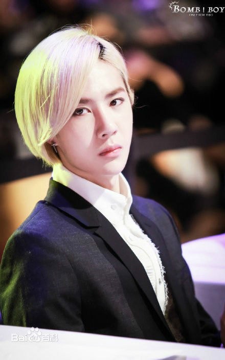 http://www.119127.cn/pics/star/pic/28121661e9eaf49ea88a9311e76c3cc6.jpg