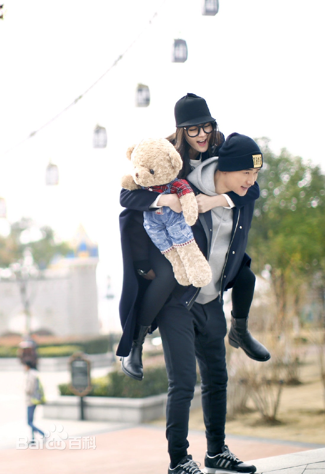 http://www.119127.cn/pics/star/pic/28c2995f0f624e6b553702682a7c03c1.jpg