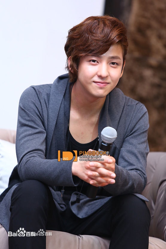 http://www.119127.cn/pics/star/pic/290c2a03102444746c289d0cdedfee8b.jpg