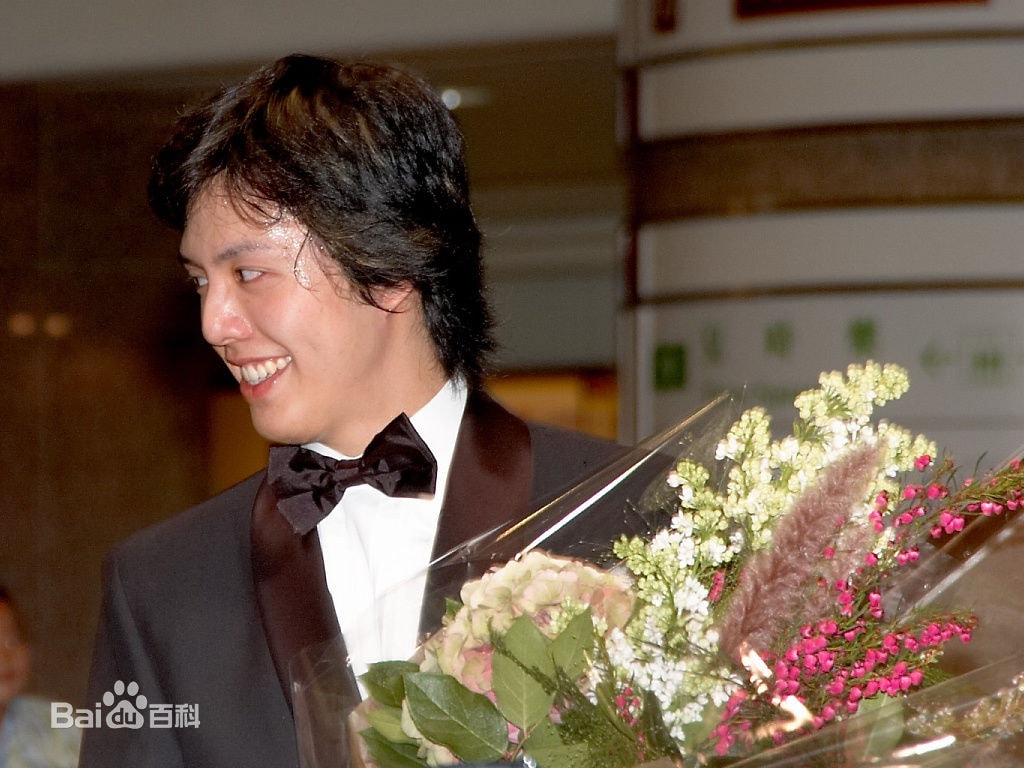 http://www.119127.cn/pics/star/pic/293aaeafc2dfef257f91e60cacb12eee.jpg