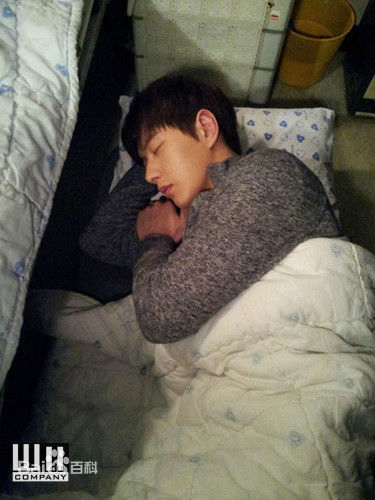 http://www.119127.cn/pics/star/pic/294a6f202864712e27ee2b9c46c00af0.jpg