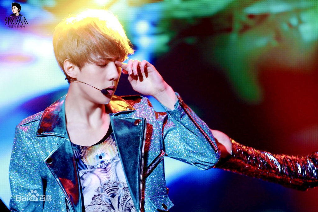 http://www.119127.cn/pics/star/pic/2961b3dee4212c9ea5b2b21f2c97b2a0.jpg