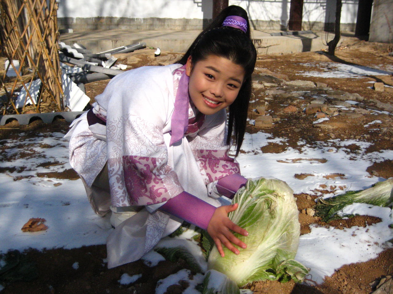 http://www.119127.cn/pics/star/pic/29d5a0294fdd73832a6cbcda1df0648e.jpg