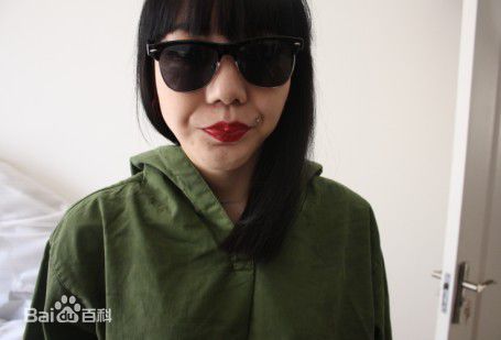 http://www.119127.cn/pics/star/pic/2a39bfc6be8e5ae3f7e2024e06dd8635.jpg