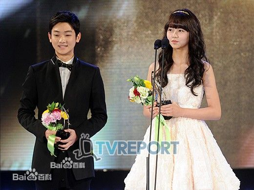 http://www.119127.cn/pics/star/pic/2a718725dd99f1a9b339b653e2edbaab.jpg