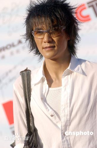 http://www.119127.cn/pics/star/pic/2a8f2d3509aa6d210cfbe9e975f3a5e7.jpg
