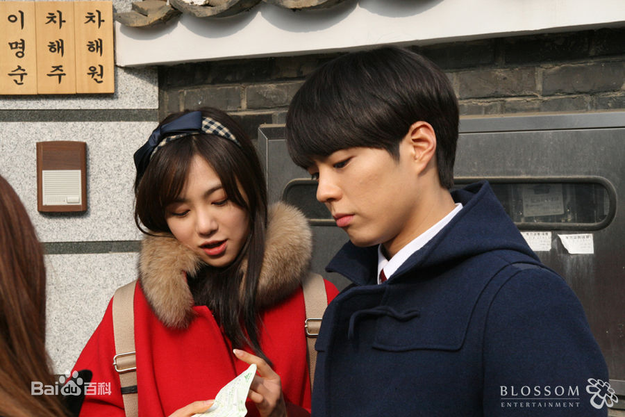 http://www.119127.cn/pics/star/pic/2ad015346c706495b0a68358ac7c2baf.jpg
