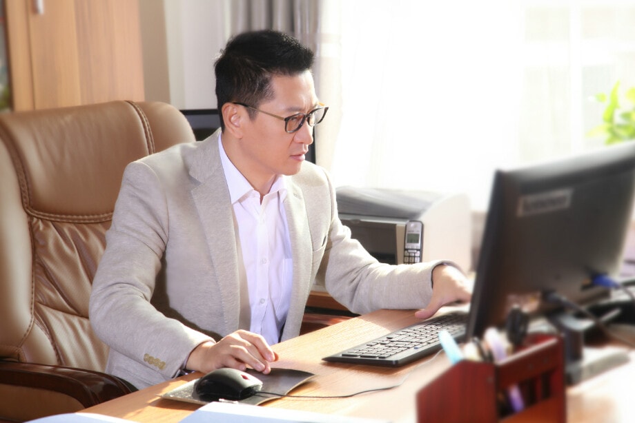 http://www.119127.cn/pics/star/pic/2d91da62115e12cf0a25407052bdb619.jpg