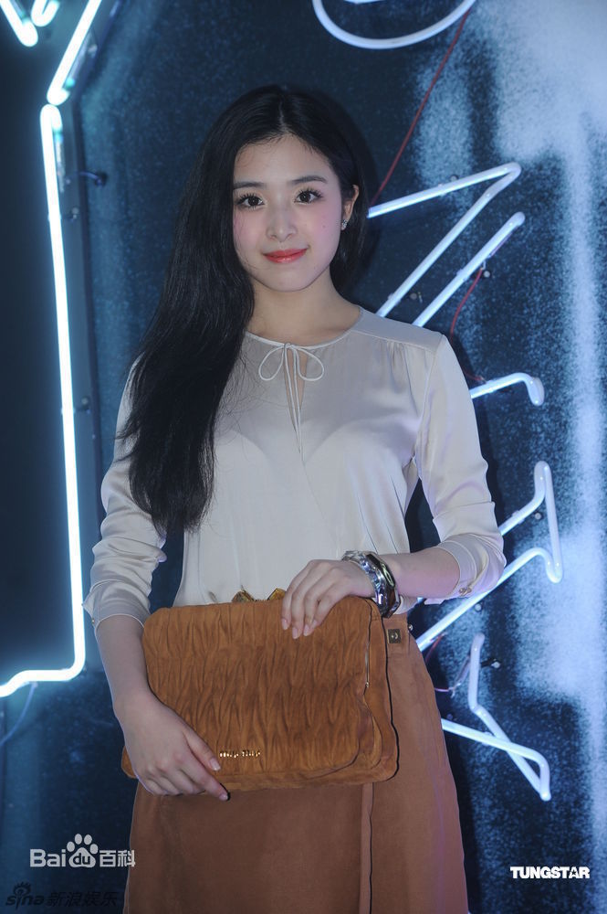 http://www.119127.cn/pics/star/pic/2d9824b363db2383f66129dd8e2c8b56.jpg