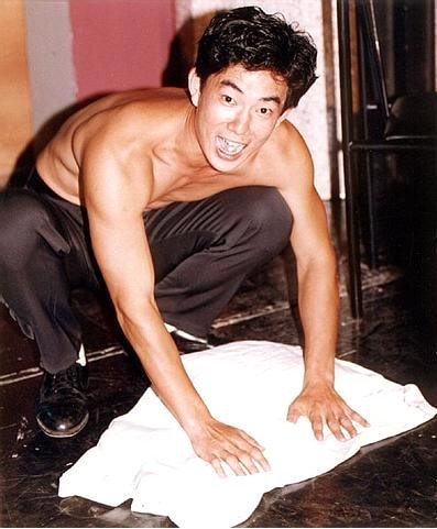http://www.119127.cn/pics/star/pic/2db362a51cec7b2d9637fe497ead6390.jpg