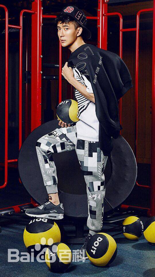 http://www.119127.cn/pics/star/pic/2e2e5950a50bd2767420229b03ee1a45.jpg