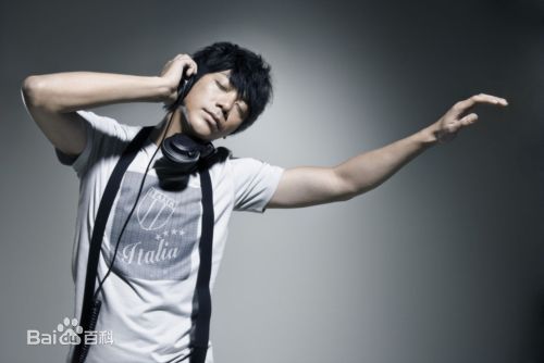 http://www.119127.cn/pics/star/pic/2f0bbf853dc78e84fe54a88911a031aa.jpg
