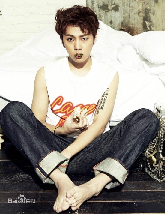 http://www.119127.cn/pics/star/pic/2f1a252dc80ab9d71f10f1675a19f66d.jpg