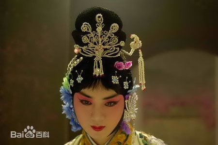 http://www.119127.cn/pics/star/pic/2fc89b1b6b726d8806b6a31dcb056295.jpg