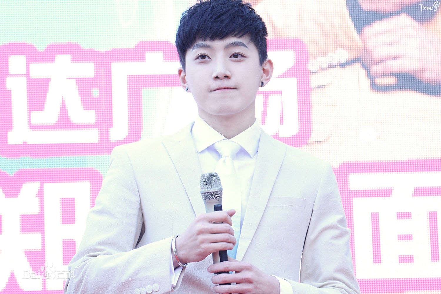 http://www.119127.cn/pics/star/pic/30809be463af02f8aa52f4398dd374ba.jpg