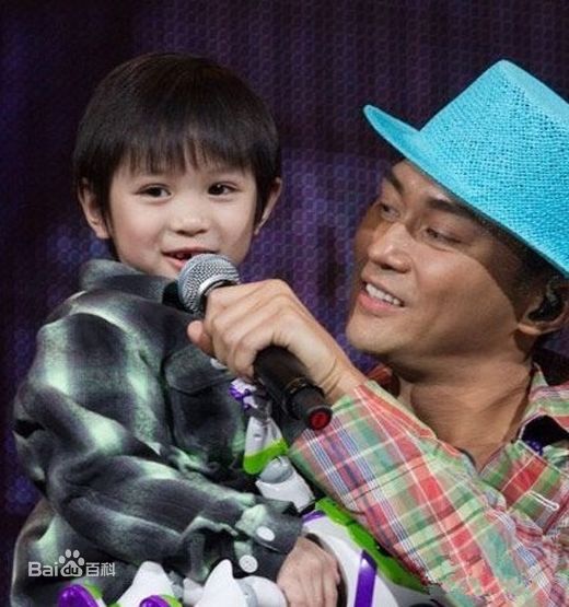 http://www.119127.cn/pics/star/pic/30e8be9b8c0adcc82d6f8b3c488e3a3c.jpg