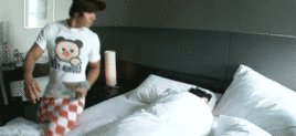 http://www.119127.cn/pics/star/pic/31983d8ef15c1595f6b676bfb63201c4.jpg