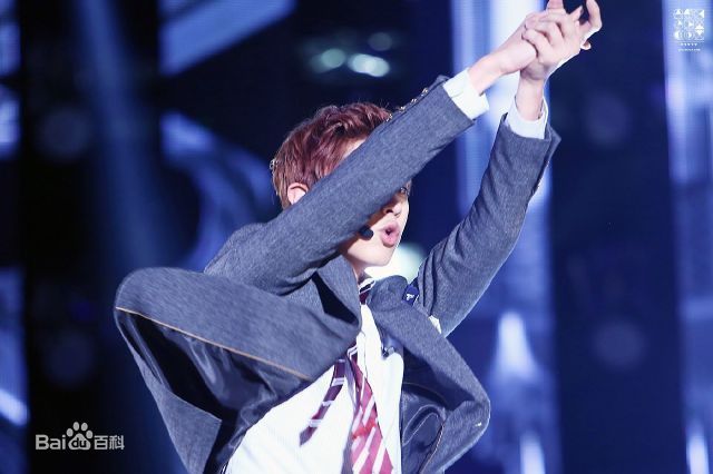 http://www.119127.cn/pics/star/pic/324e80b8dd94bf13c510b695e6a103ba.jpg
