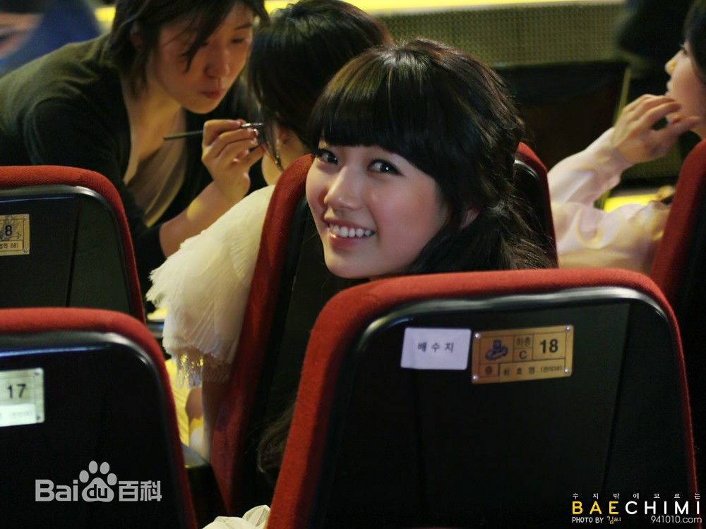 http://www.119127.cn/pics/star/pic/32c10e228459894bb5a17d8e7aead29e.jpg