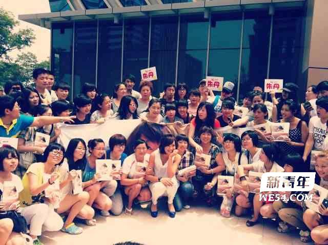 http://www.119127.cn/pics/star/pic/32edb139a07b967ae6a6a5e96e9e251f.jpg