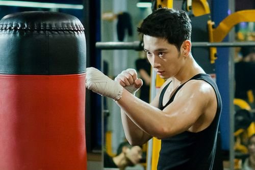 http://www.119127.cn/pics/star/pic/358fd9e97eaffb51d7a270bb6815dbee.jpg